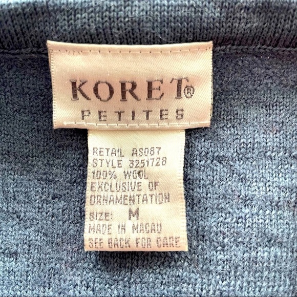 Vintage Wool Sweater Vest Blue Embroidered Floral Embellishments Ribbon Medium - Picture 6 of 6